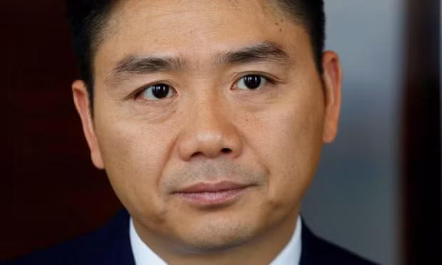 Nguồn tin trên tờ Theguardian cho biết, tỷ phú Trung Quốc Liu Qiangdong (còn được biết với tên Richard Liu) bị bắt giữ tại thành phố Minneapolis, miền trung tây Mỹ tối 31/8 vừa qua vì cáo buộc phạm tội tình dục. Ảnh: Theguardian.