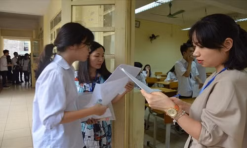 Thí sinh nào được đổi tuyến tuyển sinh vào lớp 10 tại Hà Nội?