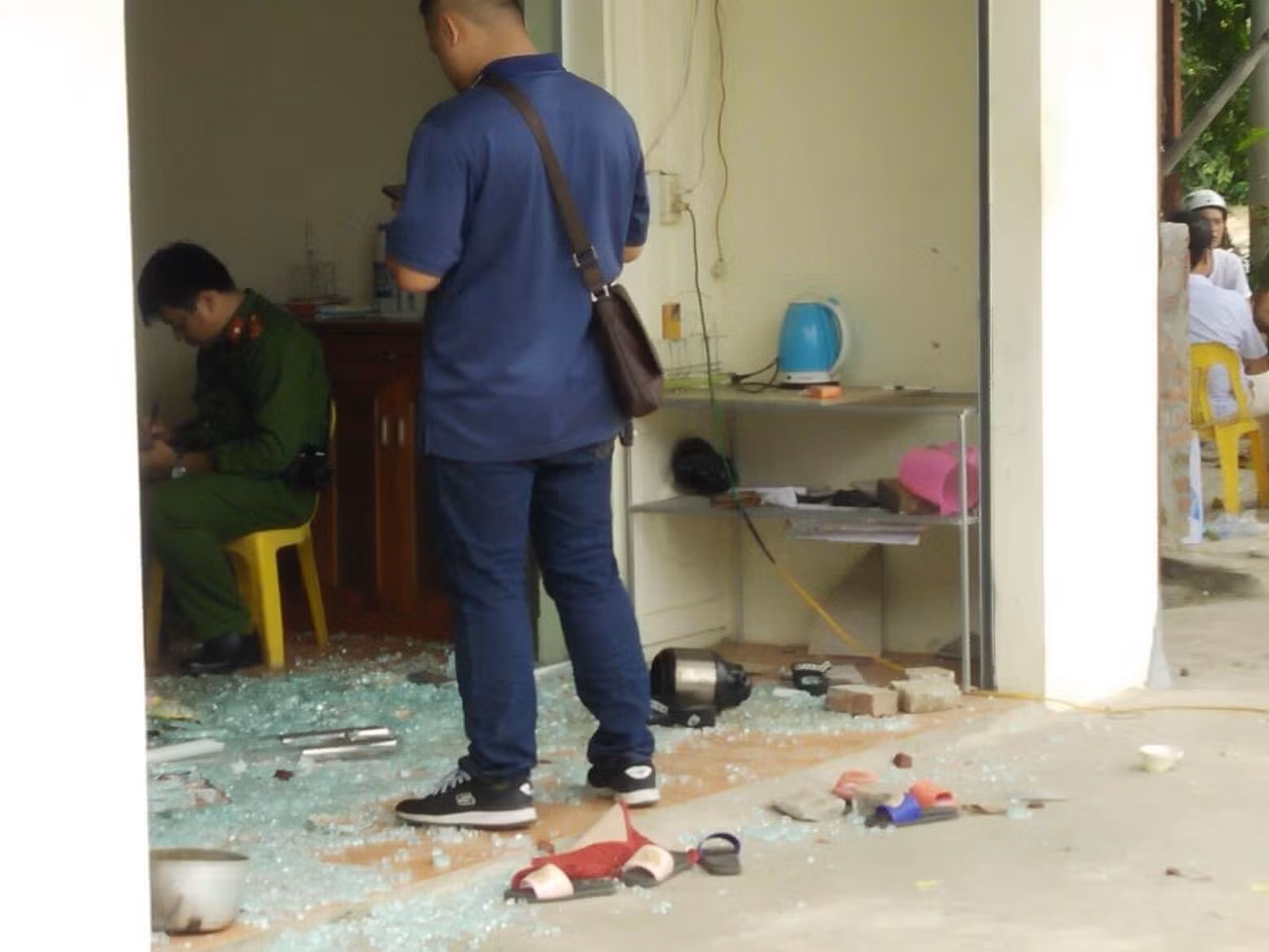 Can canh hien truong nghi van no sung giai quyet mau thuan o Hoa Binh-Hinh-2