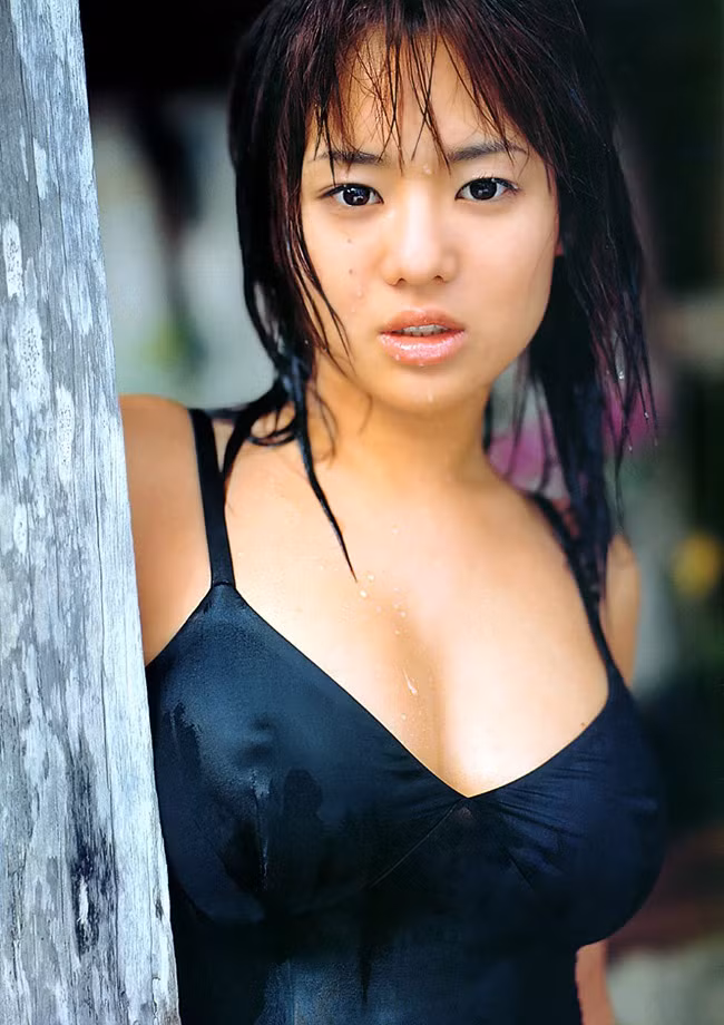 Việc Aoi Sora từ giã sự nghiệp đóng phim 18+ từ năm 2009 giúp cô bắt đầu lại cuộc sống mới. Hiện cô vẫn nhận được quan tâm của hàng triệu khán giả. Nữ diễn viên còn nhận lời mời tham dự các sự kiện thảm đỏ LHP quốc tế.