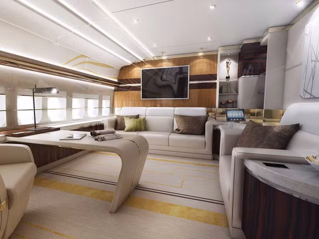 Bên trong khoang rộng 445m2 được trang bị nội thất hiện đại. Ảnh: Greenpoint Technologies.