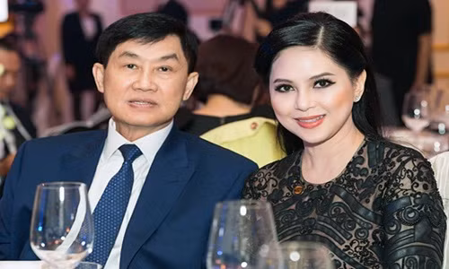 Vợ chồng đại gia đồ hiệu Johnathan Hạnh Nguyễn và Lê Hồng Thủy Tiên hiện là những lãnh đạo cao nhất tại Tập đoàn Liên Thái Bình Dương (IPPGroup), cùng nhau điều hành phát triển. Ảnh: APEA.
