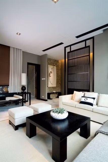 Cửa trượt là mẫu nội thất được sử dụng phổ biến trong phòng khách ở Nhật. Cửa trượt giúp tiết kiệm tối đa diện tích lại rất an toàn.