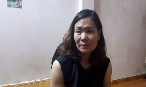 Chị Trần Thị Hải Yến nức nở kể về chồng
