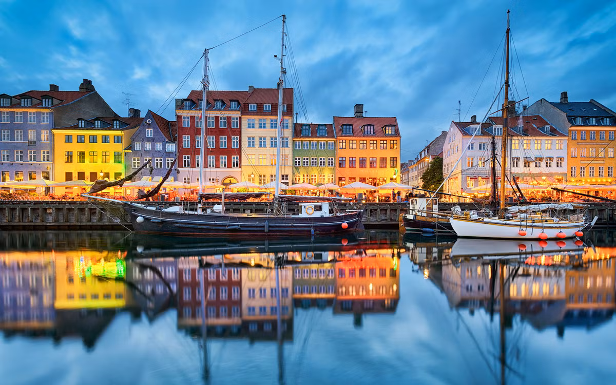 Thành phố Copenhagen (Đan Mạch) duy trì vị trí thứ 8 trong bảng xếp hạng năm nay với mức lương trung bình tháng 3.462 USD.