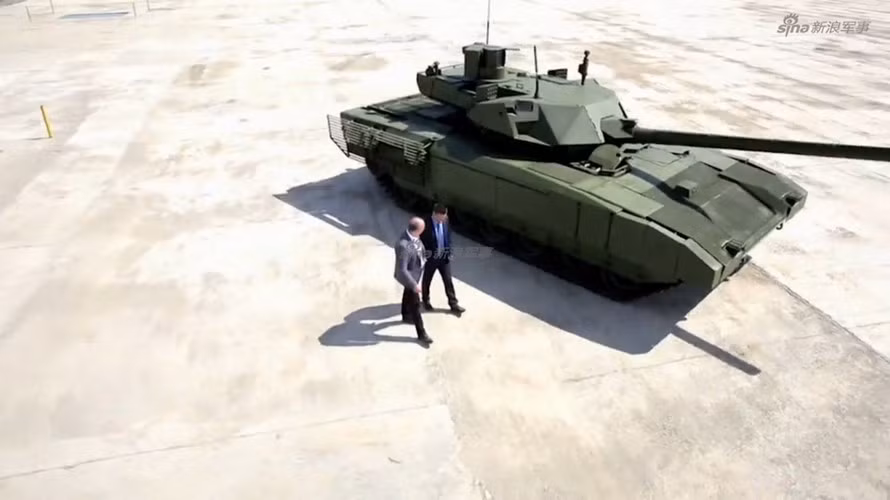 Như vậy là với hơn 1.000 xe tăng T-90 Bhismah đang có trong biên chế cùng với 464 chiếc T-90MS sắp được bàn giao thì lục quân Ấn Độ vẫn tỏ ra chưa hài lòng.