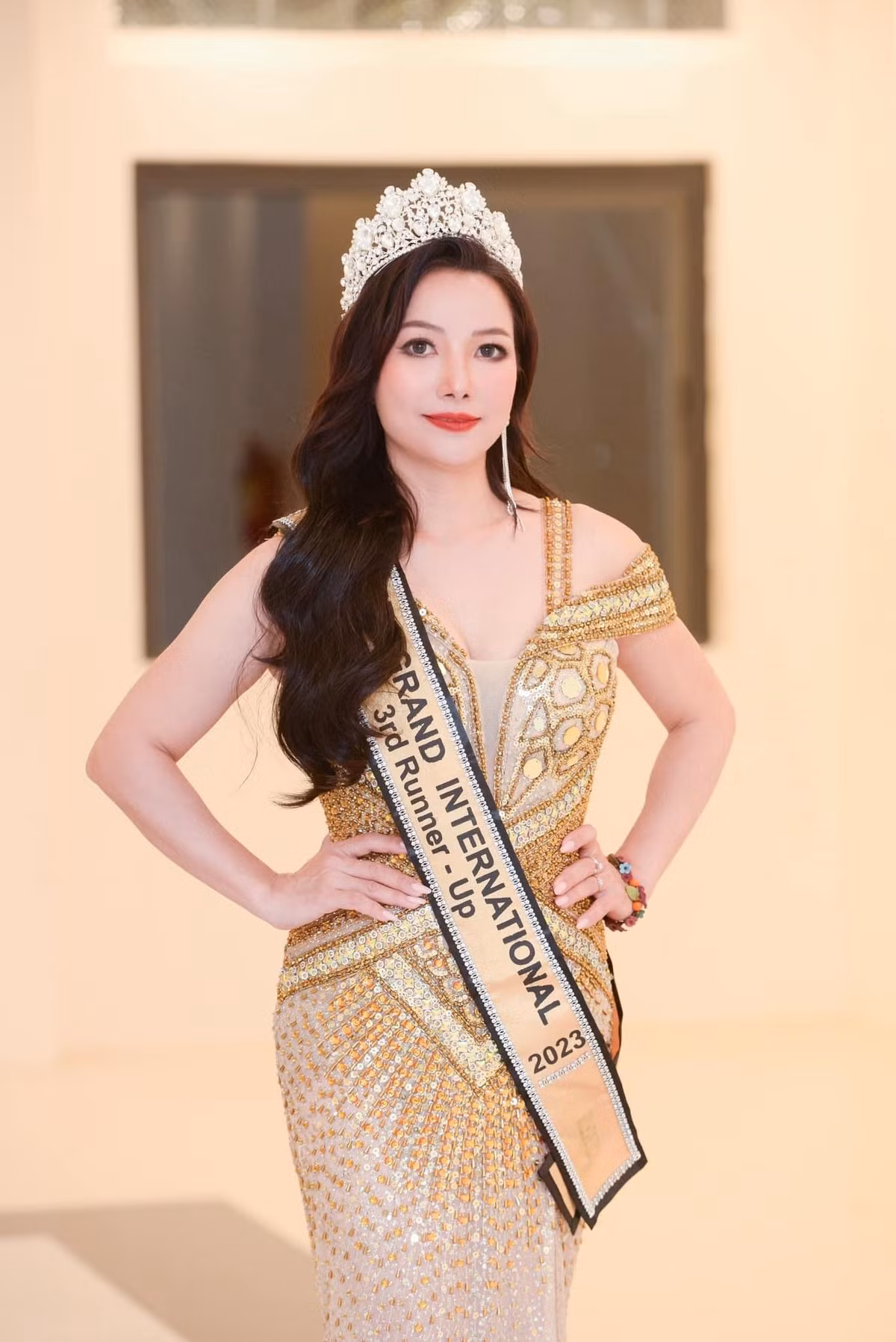 Minh Hue noi gi khi gianh giai A hau 3 Mrs Grand International 2023?