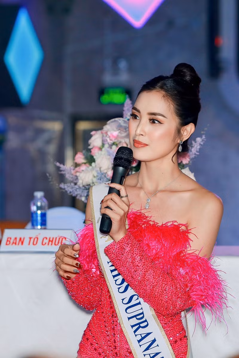 Ca si Duong Ngoc Thai cham thi Hoa hau Doanh nhan Hoan vu 2024-Hinh-2