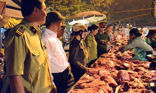 Ha Noi phat 24 ty dong tu 4.400 co so vi pham ATTP