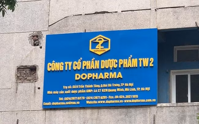 Dược phẩm TƯ 2 bị phạt vi phạm công bố thông tin ra sao? Duoc pham TU 2 bi phat vi pham cong bo thong tin ra sao?