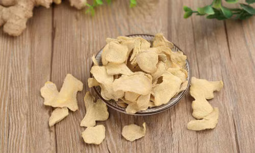 Canh cá chép gừng khô có thể điều trị chứng thận hư, trị các bệnh liên quan đến sức khỏe của "cậu nhỏ" cho các quý ông. Ảnh: quanjing.