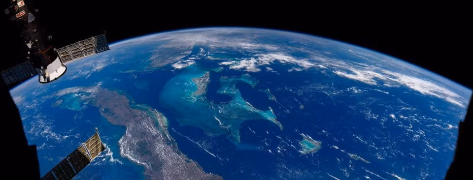 Từ trạm ISS, phi hành gia chụp được bức ảnh vẻ đẹp toàn cảnh của Cuba, Bahamas và miền nam Florida, Mỹ vào ngày 2/5/2021.