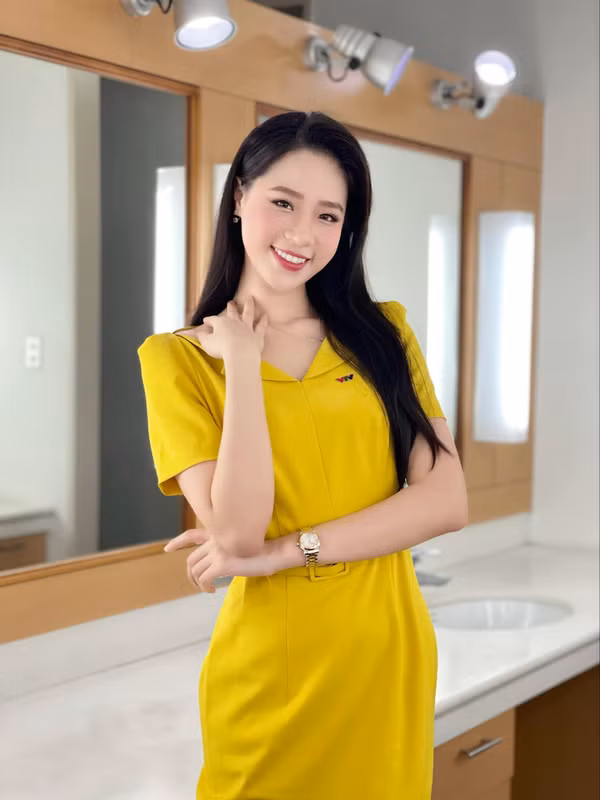 Giống như Ngọc Mai, MC Nguyễn Hoàng Bảo Châu cũng xuất phát từ chương trình Nóng cùng World Cup của VTV.