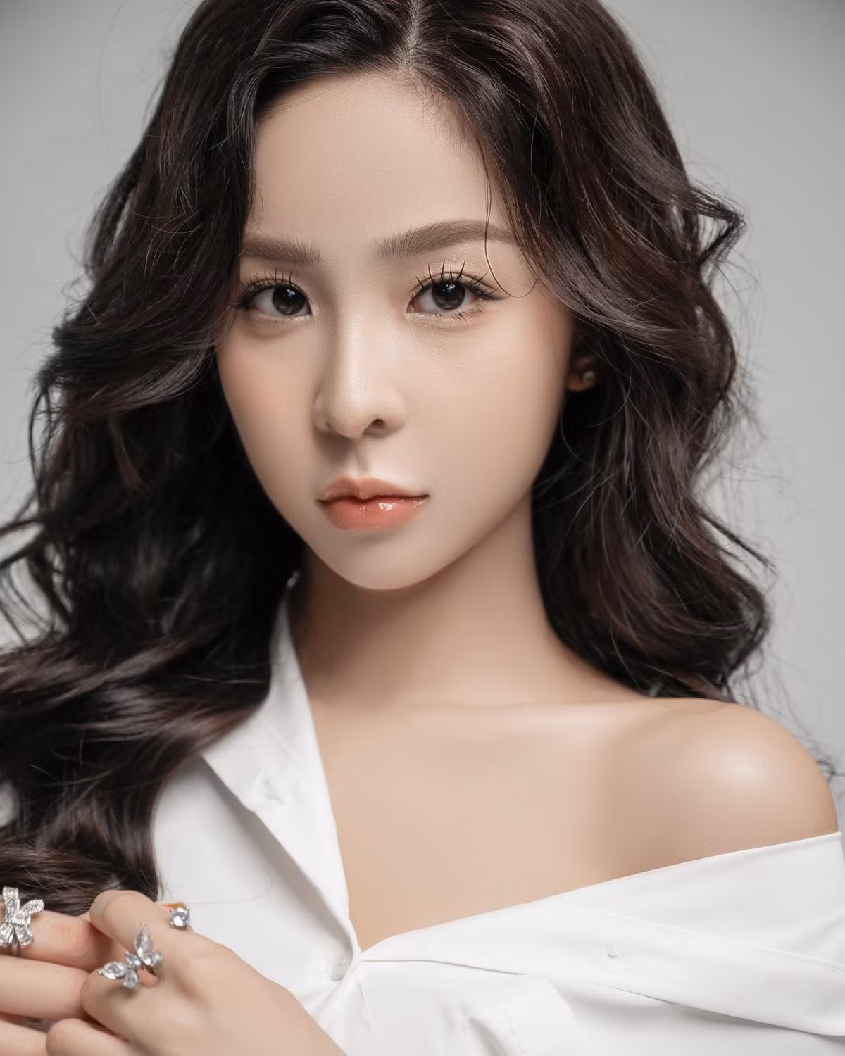 Tammy Phạm (tên thật là Phạm Nguyễn Anh Thi) là hot girl thu hút hàng trăm ngàn lượt theo dõi trên các nền tảng xã hội.