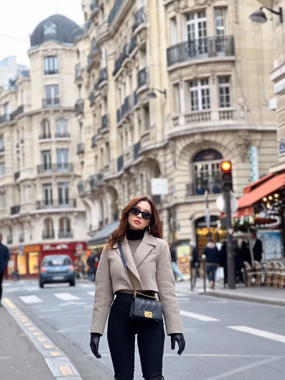Từng là tiếp viên hàng không, Ngọc Lan rất áp lực vì vấn đề giữ gìn vóc dáng. Cô luôn đặt tiêu chí làm đẹp lên hàng đầu.
