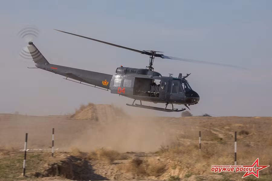 Nhìn chung UH-1 là một trực thăng đa năng có thể cấu hình cho nhiều nhiệm vụ khác nhau. Vì tính ưu việt đó nên trực thăng này vẫn tiếp tục được sử dụng cho đến hôm nay. Ảnh: Weapon of Russia.
