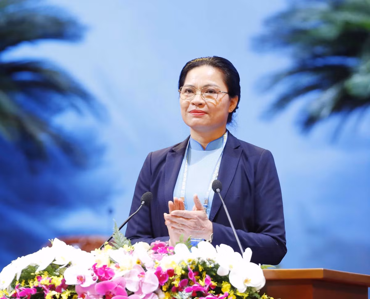Cũng trong ngày hôm nay đã diễn ra phiên họp trù bị cho Đại hội Đại biểu Phụ nữ toàn quốc lần thứ XIII. Chủ tịch Hội liên hiệp Phụ nữ (LHPN) Việt Nam Hà Thị Nga phát biểu phiên họp trù bị.