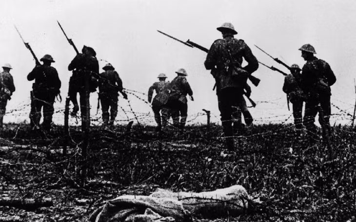 Trận Somme diễn ra từ 1/7 - 18/11/1916 là cuộc chiến gây thương vong lớn cho cả hai phía.