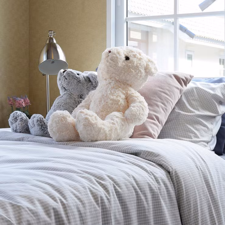 Vì giảm cân rất khó nên Rachel đã coi đó như một công việc toàn thời gian. Mỗi khi nản chí, cô chơi với con gái để lấy lại tinh thần và nung nấu ý chí sinh con tiếp theo. Mọi nỗ lực của cô đã được đền đáp khi cô chiến thắng giải thưởng 10.000USD nhờ giảm được hơn 30kg.