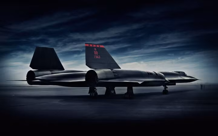Hệ thống trinh sát lợi hại của SR-71 cho phép nó có thể quan sát diện tích lên đến 155.000 km2 trong một giờ bay ở độ cao 24 km.