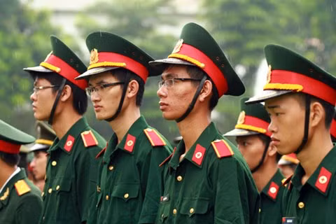 Các trường khối công an, quân đội không nhận hồ sơ đăng ký xét tuyển trực tuyến.