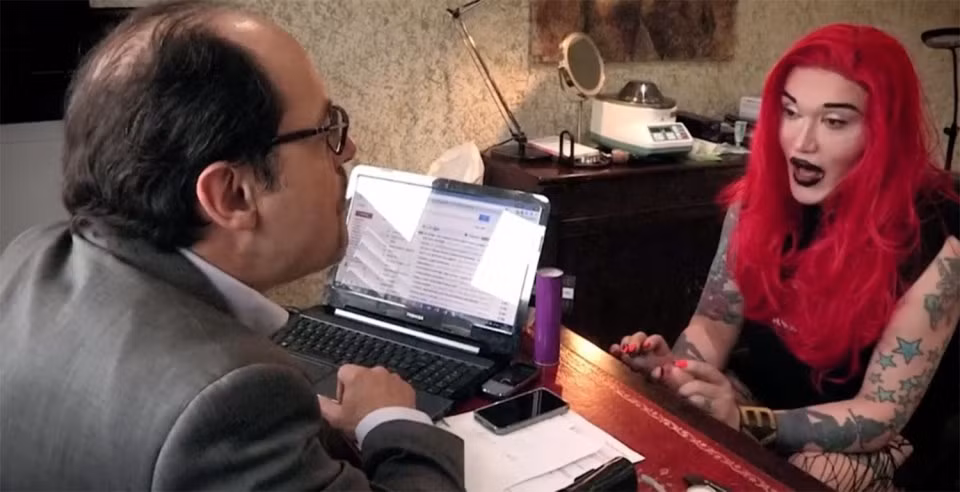 10 năm sau ca phẫu thuật môi, Pete hiện vẫn đang tiếp tục thẩm mỹ để sửa lại. Anh tự ví mình với Frankenstein thời hiện đại. Mặc dù bị chê là “con quỷ xấu xí” nhưng Pete vẫn hài lòng với vẻ ngoài như hiện nay của mình.