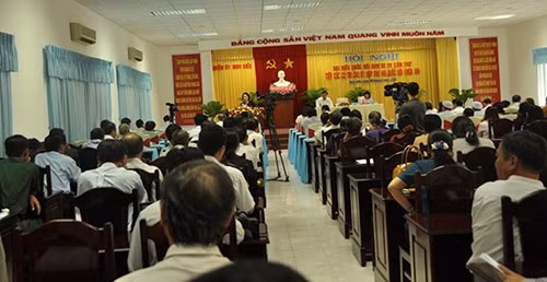 Quoc hoi nhan thieu sot truoc cu tri ve vu ong Vu Huy Hoang-Hinh-2