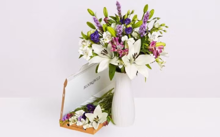 Một bó hoa đẹp luôn thể hiện được tình cảm yêu thương của người tặng chỉ với 1.750.000 đồng.
