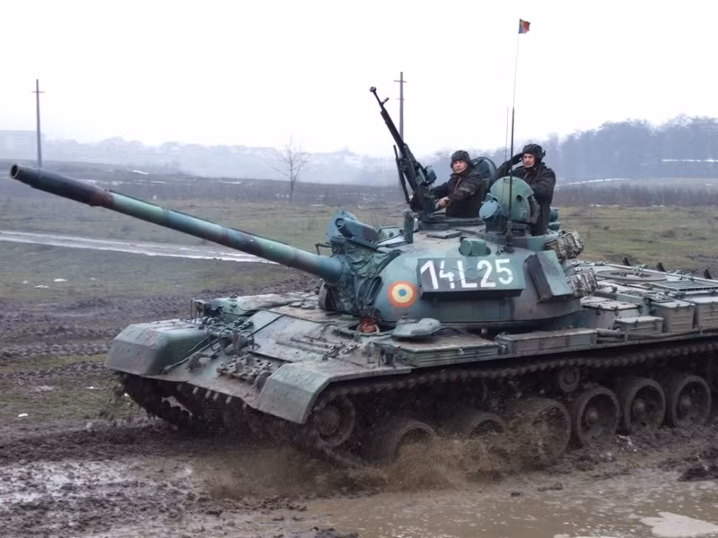 Cho tới năm 1997, dây chuyền sản xuất xe tăng TR-85 lại tiếp tục được Romania đưa vào hoạt động với việc cho ra đời dòng xe tăng TR-85M1 - phiên bản nâng cấp hiện đại của TR-85. Nguồn ảnh: Forces.