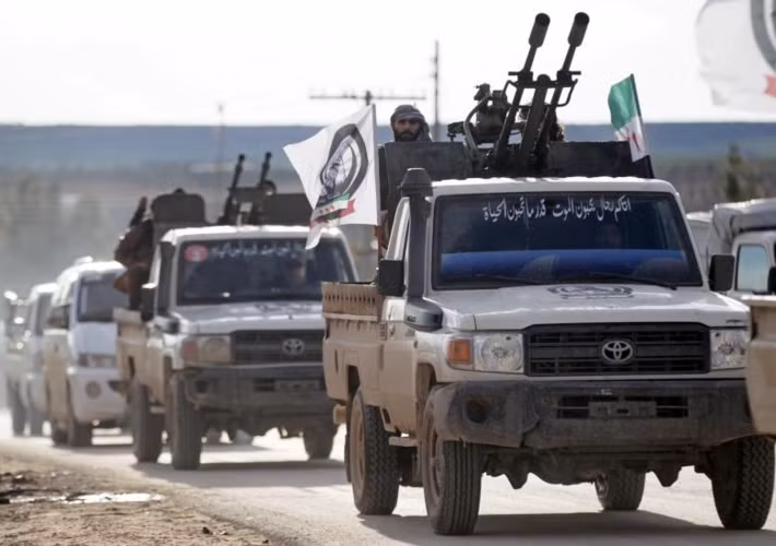 Ngày 28/12/2018, Lực lượng Dân chủ Syria (SDF) tuyên bố, YPG sẽ trao trả quyền quản lý thành phố Manbij và các khu vực khác xung quanh cho quân đội Syria.
