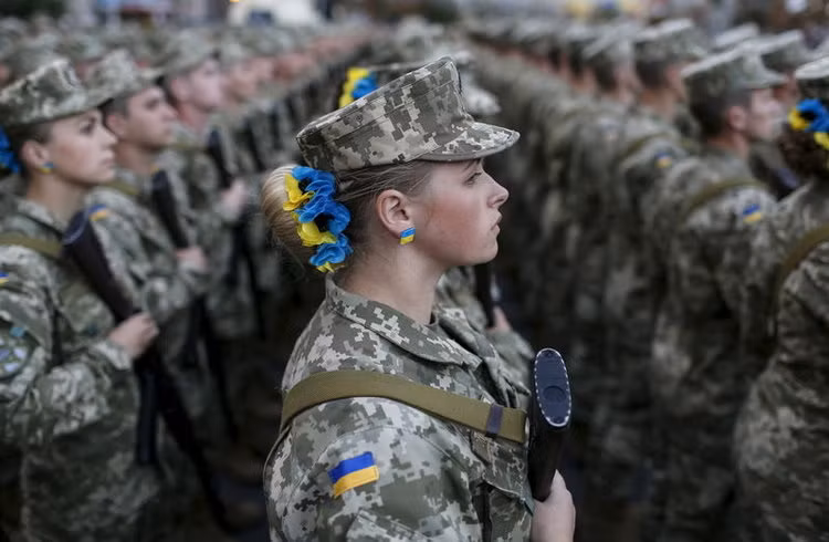 Mọi công dân mang quốc tịch châu Âu đều có thể gia nhập quân đội Ukraine kể từ khi cuộc chiến tranh Donbass nổ ra. Tuy nhiên không rõ các yêu cầu đặc biệt hơn của quân đội nước này với người nước ngoài. Nguồn ảnh: Toplist.