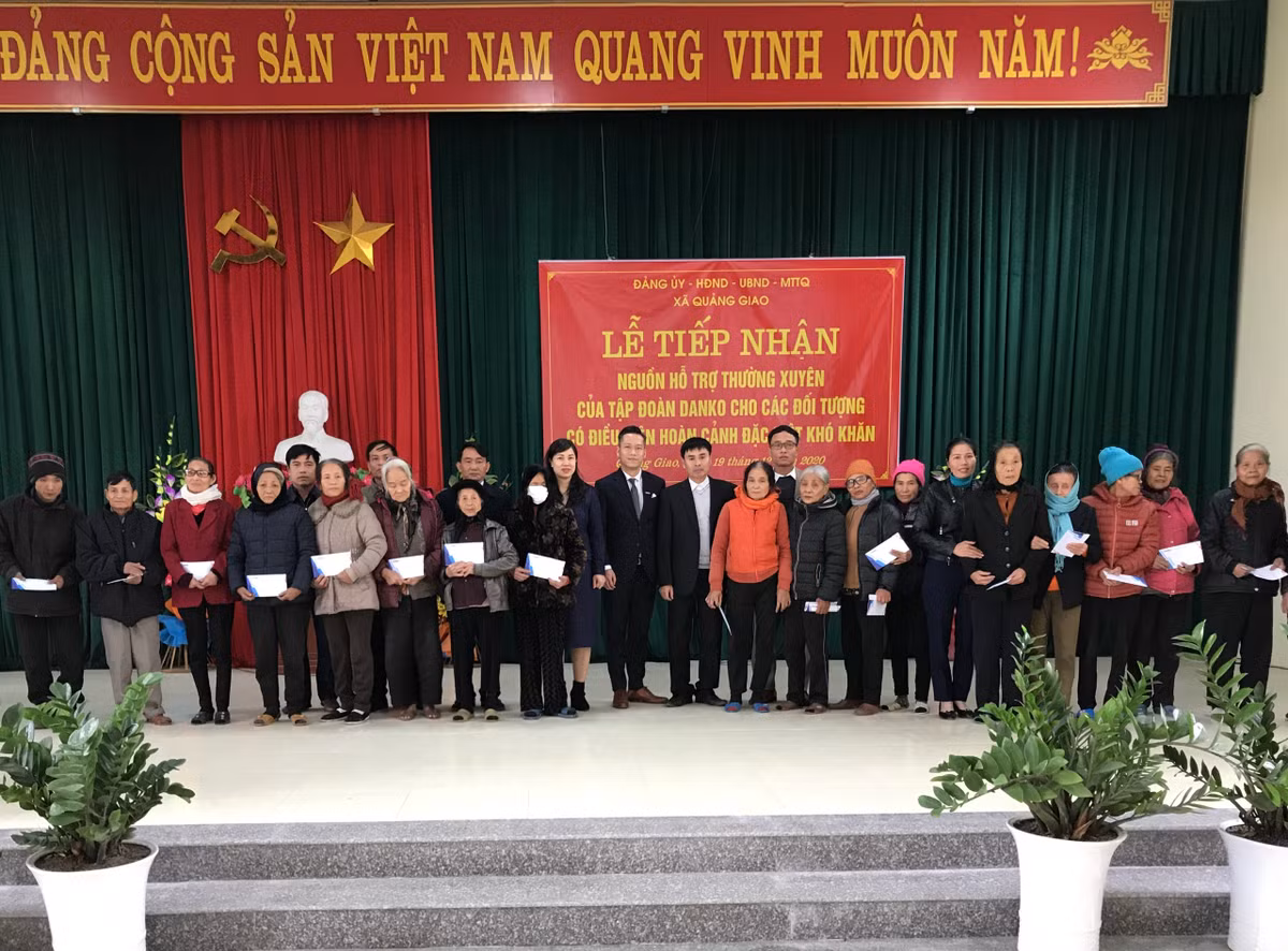 Danko Group trao ho tro cho 20 nguoi co hoan canh dac biet kho khan-Hinh-4
