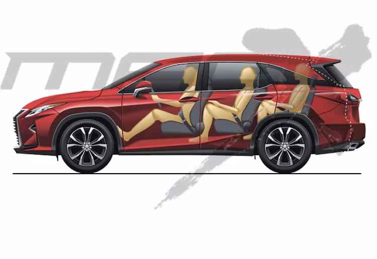Tuy nhiên, theo nguồn tin từ tạp chí Mag-X tại Nhật Bản, phiên bản Lexus RX 7 chỗ ngồi sẽ được ra mắt vào cuối năm nay tại triển lãm Tokyo Motor Show. So với bản 5 chỗ, Lexus RX 7 chỗ sẽ vẫn giữ nguyên độ dài trục cơ sở. Tuy nhiên, phần đuôi của chiếc xe sẽ được kéo dài ra để có thêm không gian cho 2 hành khách nữa.