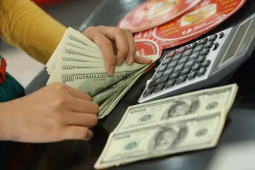 Ty gia ngoai te ngay 2/7: Sau hoa hoan My - Trung USD tang manh