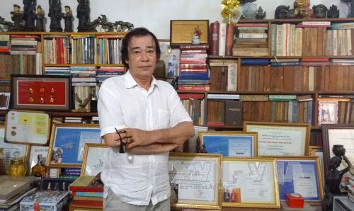 NSND Dao Ba Son: “ong Tay” khet tieng cua man anh Viet nang long voi Ha Noi-Hinh-3