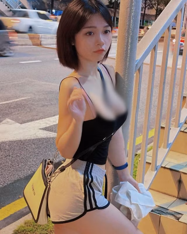 Hot girl Diorwynn là một trong những hot girl, huấn luyện viên thể hình có đông đảo fan hâm mộ ở Malaysia.