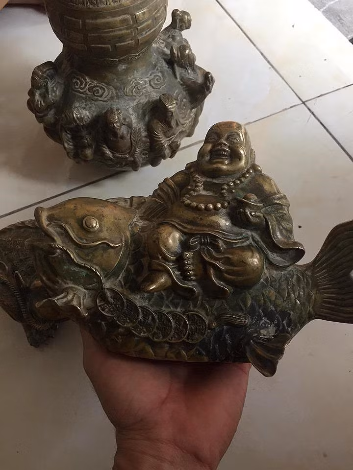 Dao ao bat ngo phat hien 'kho bau' khung gan nui Tau-Hinh-4