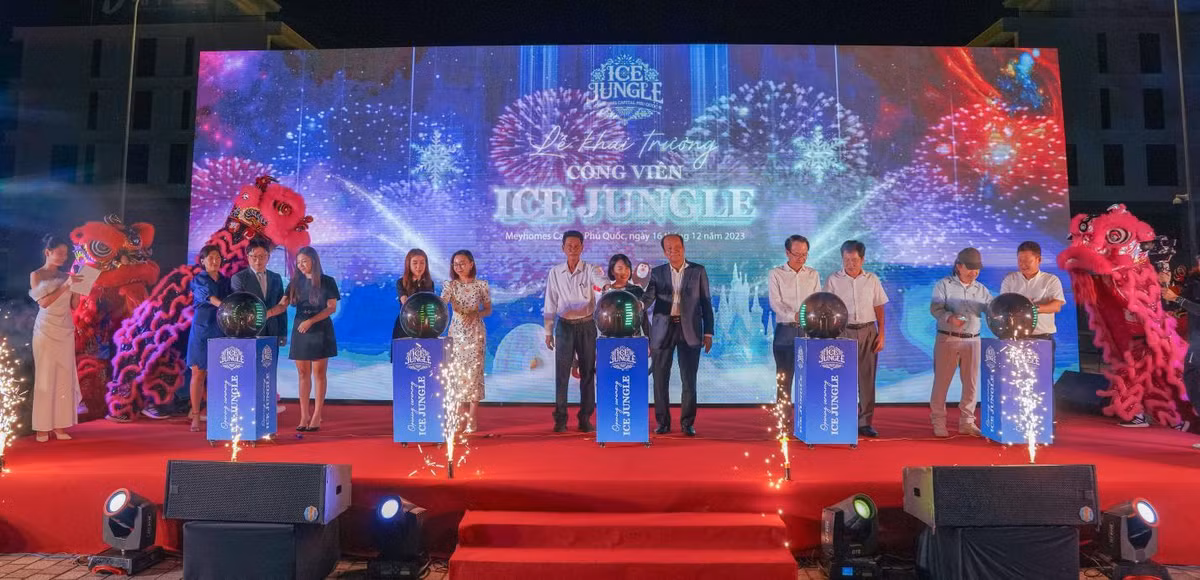 Phu Quoc: Chinh thuc khai truong show trinh dien nghe thuat anh sang va ke chuyen tuong tac lon nhat Viet Nam-Hinh-2