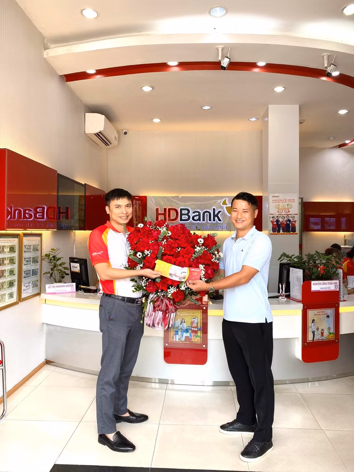 Còn hơn 7.000 giải hoàn tiền đến 5 triệu đồng của HDBank đang chờ chủ nhân - Hình 2 Con hon 7.000 giai hoan tien den 5 trieu dong cua HDBank dang cho chu nhan-Hinh-2