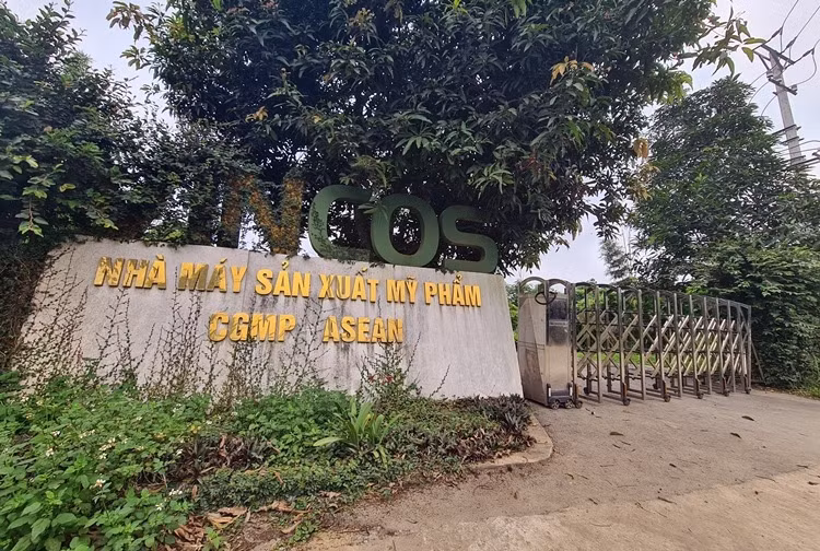 Quoc Oai, Ha Noi: Nhieu cong trinh nghi van xay dung tren dat lam truong?