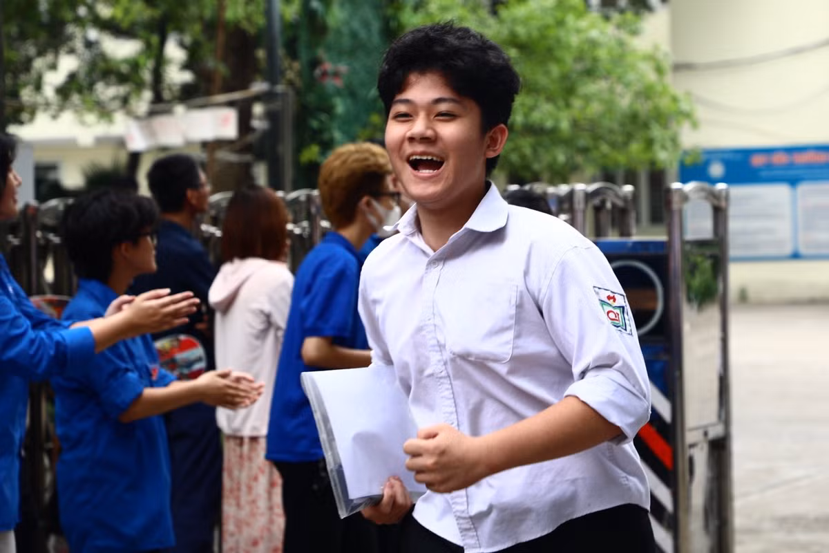 Mỗi kỳ thi đều mang đến những cảm xúc vui buồn lẫn lộn.