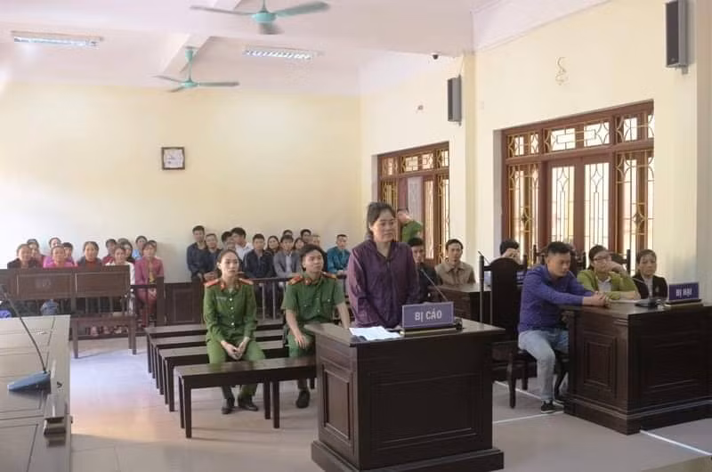 Bị cáo Loan tại phiên xét xử.