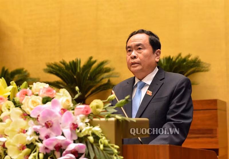 Cu tri bat binh giao vien thieu trach nhiem dan den tai nan, rui ro cho hoc sinh