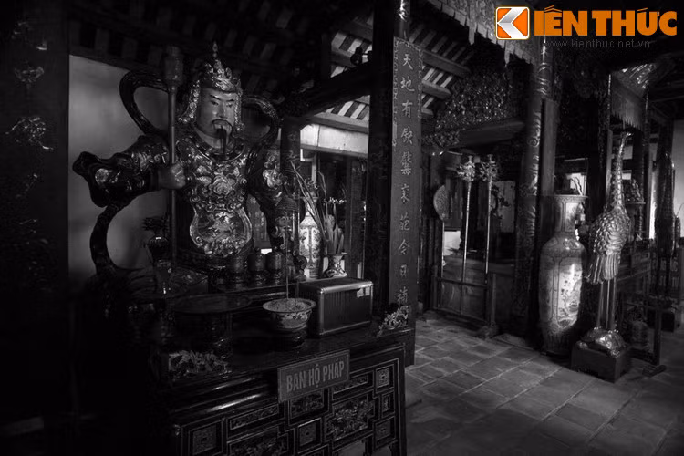 Theo thời gian, những câu chuyện huyền bí tiếp tục xuất hiện ở chùa Bà Đanh. Người dân trong vùng thường bảo nhau rằng, khi đi ngang qua chùa thì chớ có cười cợt hoặc nói những điều bất kính...