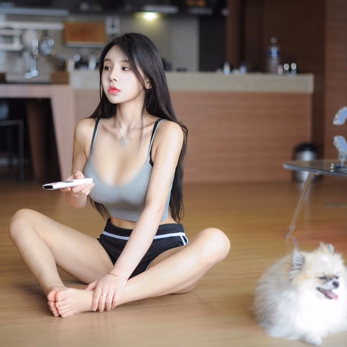 Đa số mọi người đều tán dương nhan sắc và dáng vóc đỉnh cao của hot girl người Hàn.