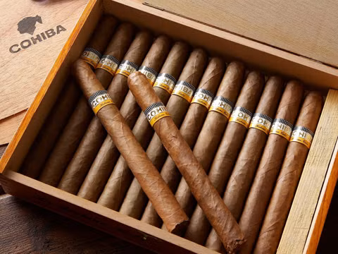 Đất nước Cuba nổi tiếng thế giới với sản phẩm xì gà.