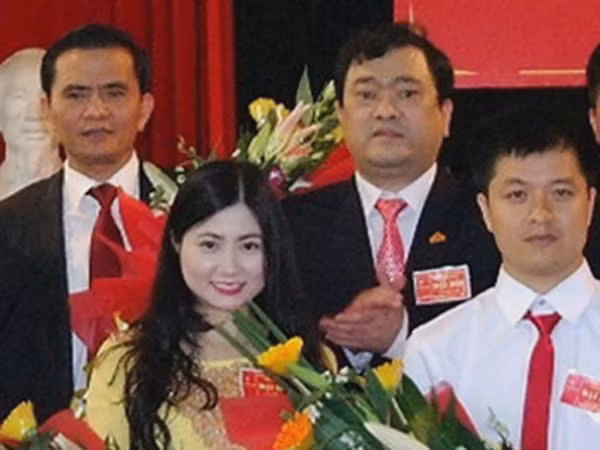 Su that nga ngua ve cac nu “quan chuc” Viet xinh dep day tai tieng-Hinh-3