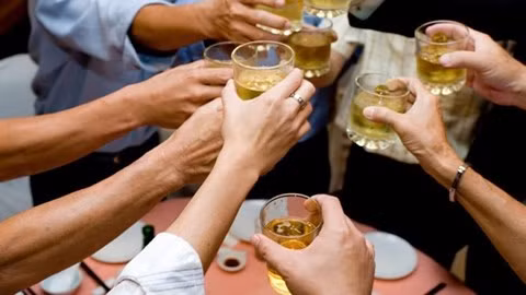 Vì đâu người Việt tử vong vì các bệnh không lây nhiễm "khủng" tới vậy? Vi dau nguoi Viet tu vong vi cac benh khong lay nhiem
