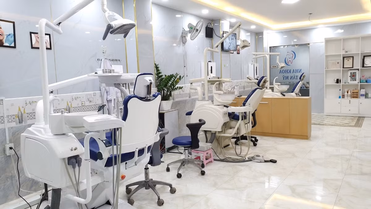 Hoạt động “chui”, Nha khoa Tân Mỹ bị đình chỉ, đã đủ răn đe? - Hình 2 Hoat dong “chui”, Nha khoa Tan My bi dinh chi, da du ran de?-Hinh-2