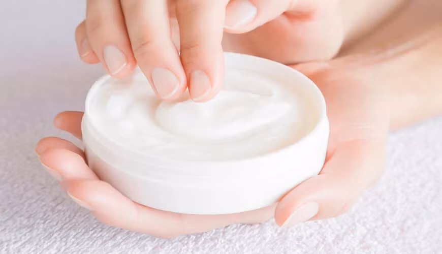 Thu hoi lo san pham Collagen 3D Perfect Whitening Cream Night Cream